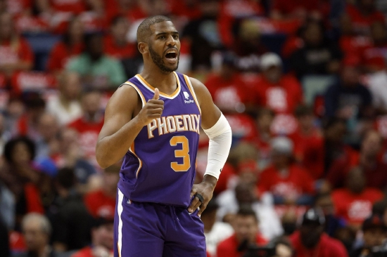 一跃杀入东 一跃杀入东